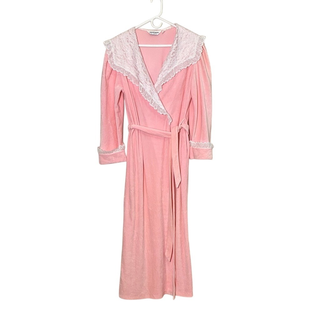 PIERRE CARDIN Large Vintage Pink Velour Floor Length Robe White Lace Collar